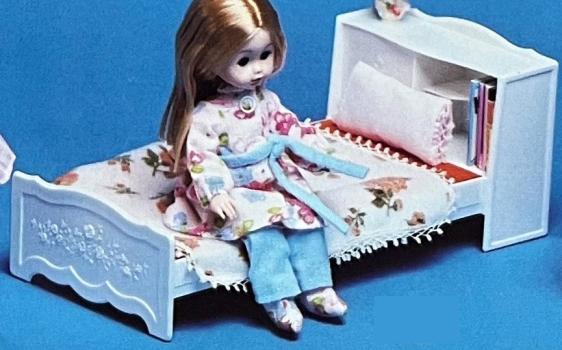 Vogue Dolls - Ginny - Bed - мебель